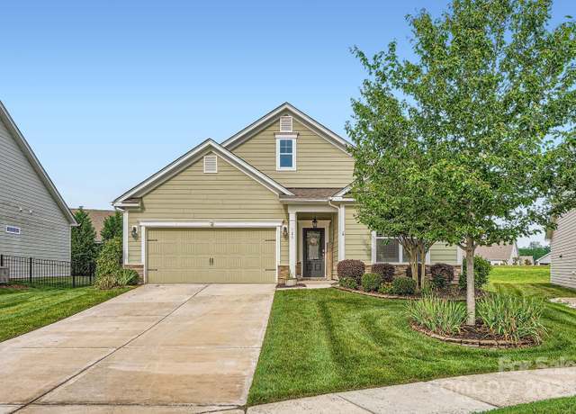 Property at 125 Rosebay Dr, Mooresville, NC 28117, 2 beds, 2 baths