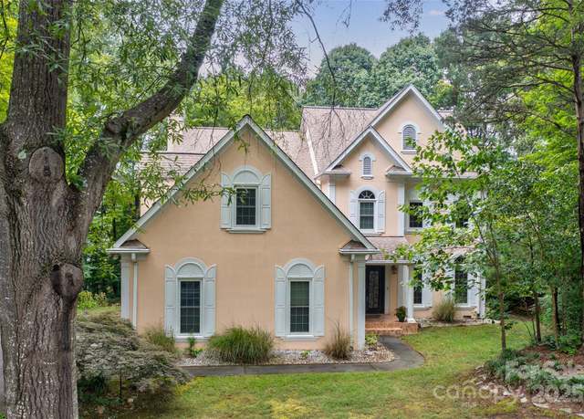 Property at 15608 Woodland Ridge Ln #13, Charlotte, NC 28278, 4 beds, 3.5 baths
