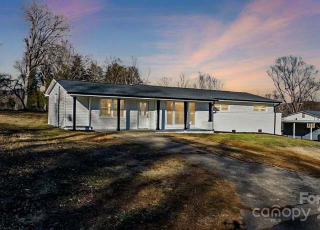 Property at 1922 Marigold Ln SE, Hudson, NC 28638, 3 beds, 1.5 baths