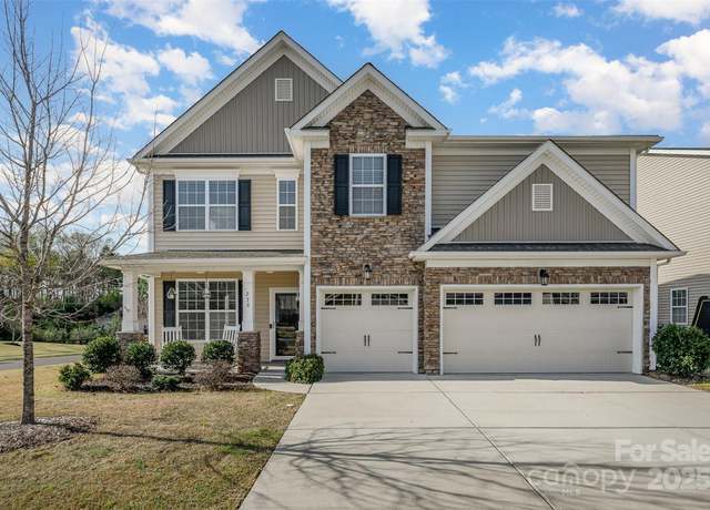 Property at 276 Annatto Way, Tega Cay, SC 29708, 5 beds, 3.5 baths