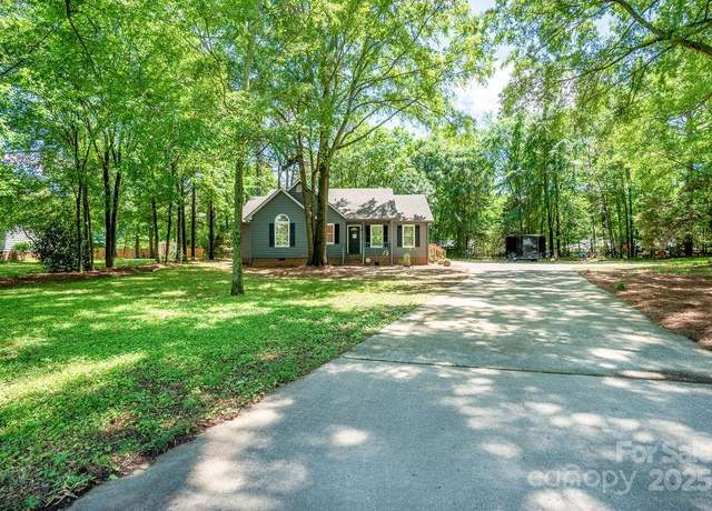 Property at 1522 Stafford Ext, Monroe, NC 28110, 3 beds, 2 baths
