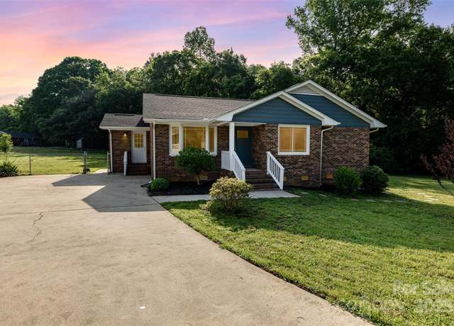 Property at 3555 Tree Line Dr, Rock Hill, SC 29732, 2 beds, 2 baths