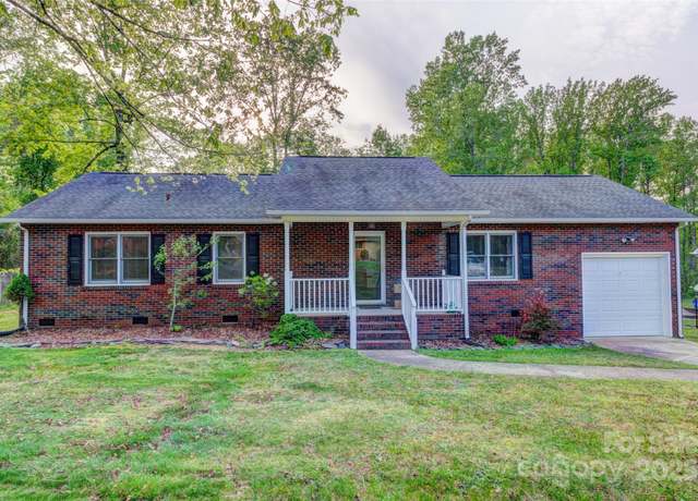 Property at 221 Delview Dr, Cherryville, NC 28021, 3 beds, 2 baths