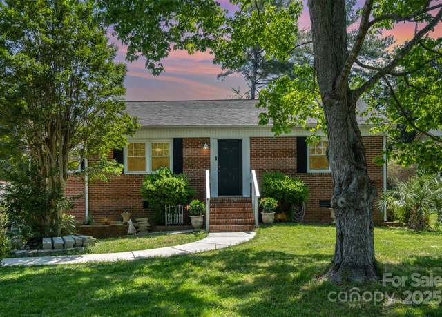 Property at 145 Driftwood Dr, Mooresville, NC 28117, 2 beds, 1 bath