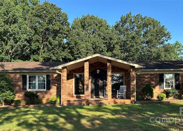 Property at 5374 E NC 150 Hwy, Lincolnton, NC 28092, 4 beds, 2 baths