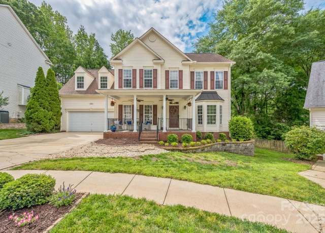 Property at 13312 Edgetree Dr, Pineville, NC 28134, 4 beds, 2.5 baths