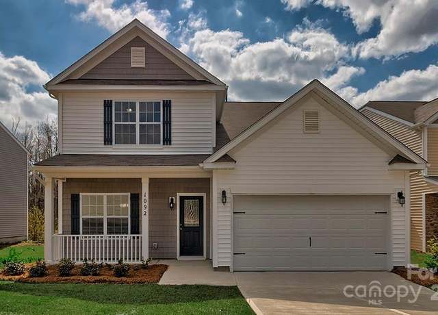 Property at 30 Shorthorn Rd, Fletcher, NC 28732, 4 beds, 3.5 baths