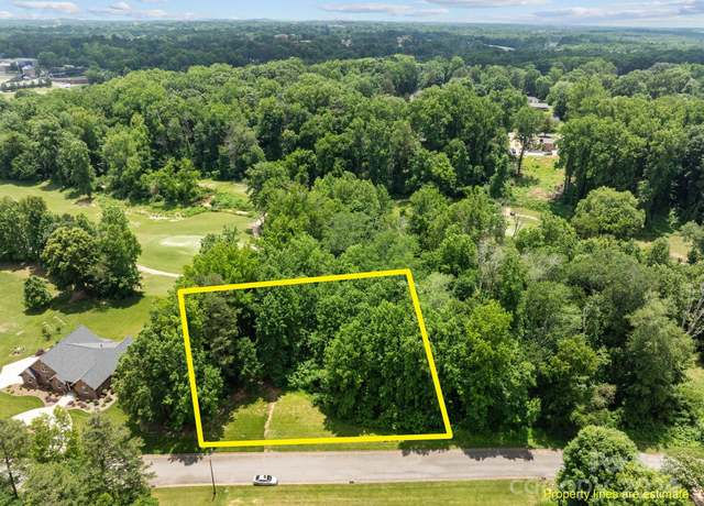 Property at 515 Riviera Dr, Salisbury, NC 28144