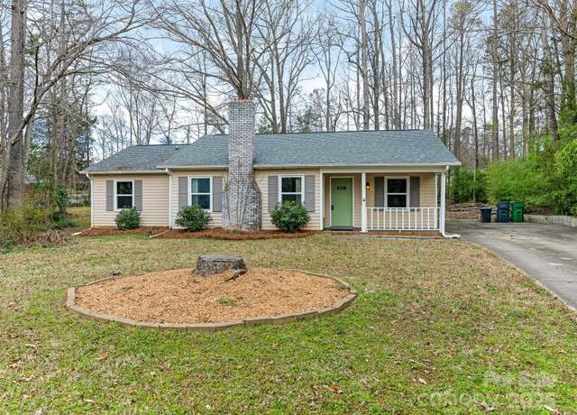 Property at 8101 Coxwood Ct, Charlotte, NC 28227, 3 beds, 2 baths