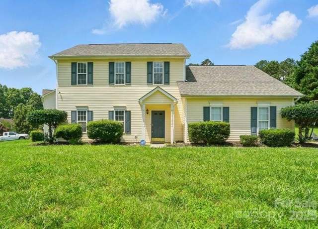 Property at 12803 Matisse Ln, Charlotte, NC 28215, 3 beds, 2.5 baths