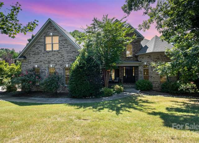 Property at 579 Morning Glory Ct, Clover, SC 29710, 4 beds, 4 baths