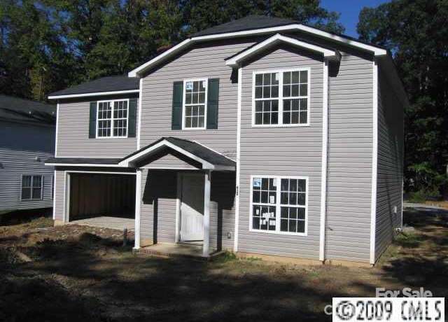 Property at 412 Morningside Rd, Charlotte, NC 28214, 4 beds, 2.5 baths
