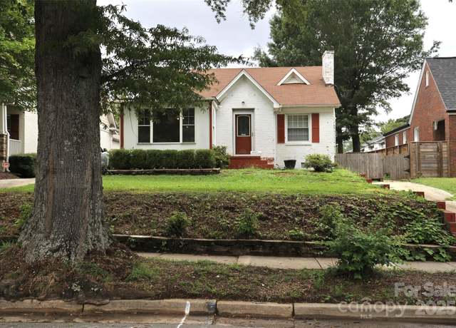 Property at 2629 Commonwealth Ave, Charlotte, NC 28205, 4 beds, 3 baths
