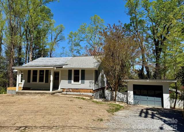 Property at 1812 Lower Ridgewood Blvd, Hendersonville, NC 28791