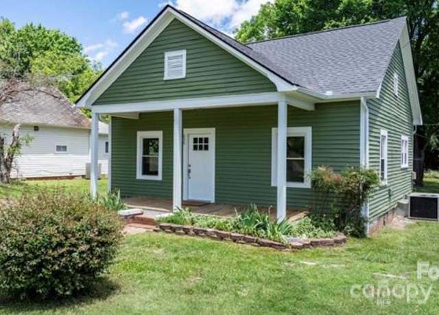 Property at 639 S Eastway Dr, Troutman, NC 28166, 2 beds, 1 bath
