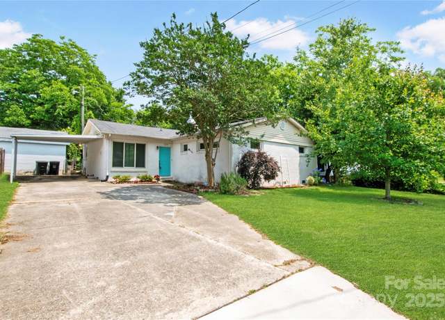 Property at 549 Spring St SW, Concord, NC 28025, 3 beds, 2 baths