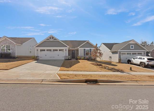Property at 609 Grandiflora Ave, Lancaster, SC 29720, 3 beds, 2 baths