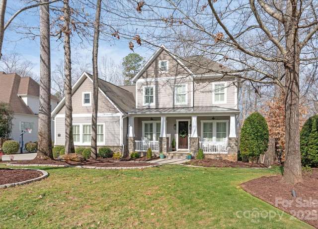 Property at 618 Bannerman Ln, Fort Mill, SC 29715, 4 beds, 3.5 baths