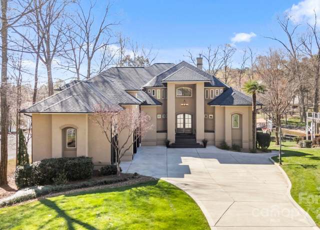 Property at 8016 West Bay Dr, Denver, NC 28037, 4 beds, 4.5 baths