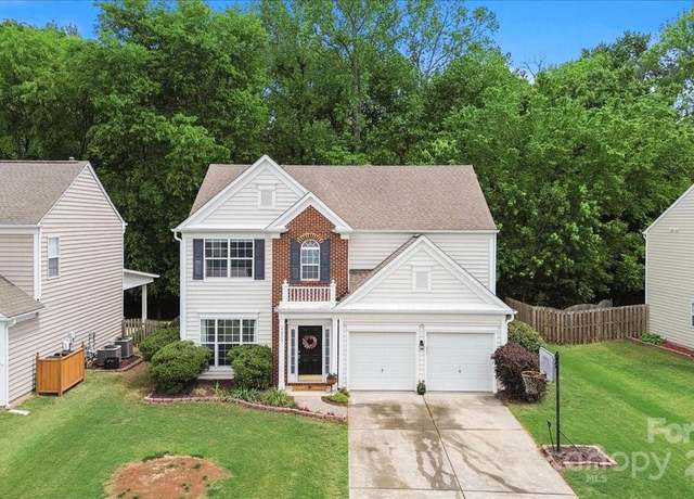 Property at 8800 Darcy Hopkins Dr, Charlotte, NC 28277, 4 beds, 2.5 baths