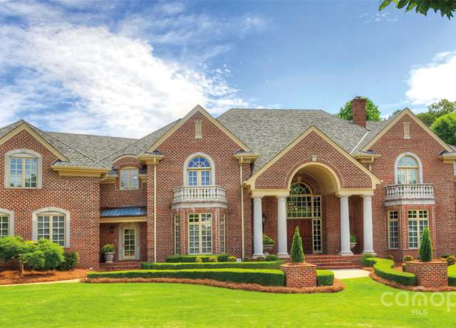Property at 17429 Staysail Ct, Cornelius, NC 28031, 7 beds, 7.5 baths