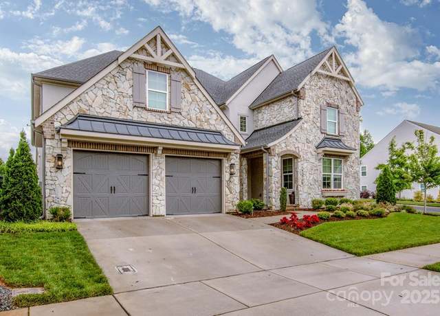 Property at 13708 Huntson Park Ln, Huntersville, NC 28078, 5 beds, 4.5 baths