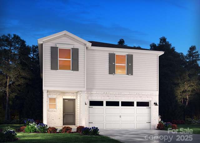 Property at 912 Smithcliffs Trl, York, SC 29745, 4 beds, 2.5 baths