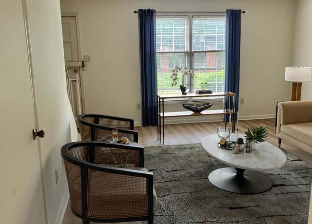 Property at 4520 Central Ave Unit C, Charlotte, NC 28205, 2 beds, 1.5 baths