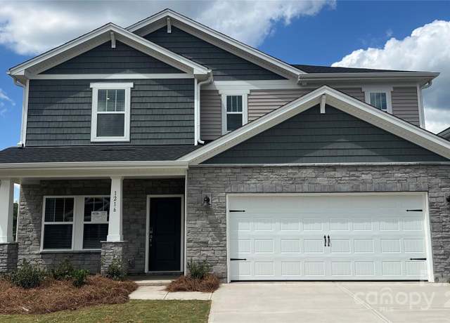 Property at 1216 Morehead Dr, Salisbury, NC 28144, 4 beds, 2.5 baths