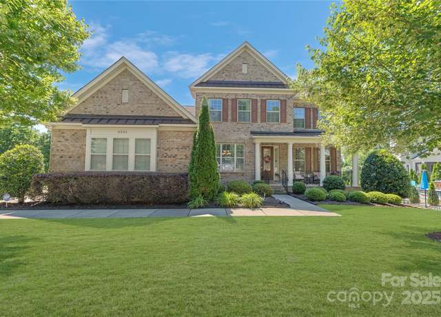 Property at 11333 Preservation Ln, Charlotte, NC 28278, 5 beds, 3.5 baths