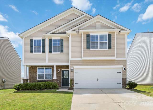 Property at 2423 Tallet Trce, Charlotte, NC 28216, 4 beds, 2.5 baths