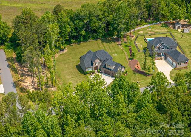 Property at 4143 Willow Haven Dr, Denver, NC 28037, 3 beds, 3.5 baths