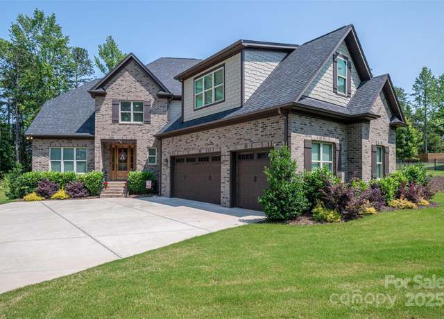 Property at 4143 Willow Haven Dr, Denver, NC 28037, 3 beds, 3.5 baths