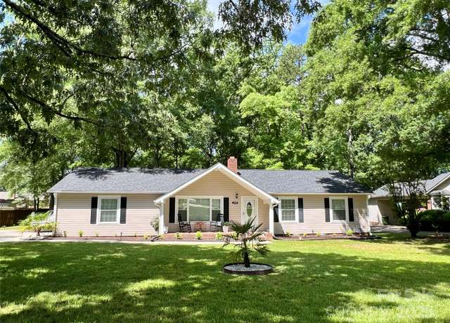 Property at 1937 Hickory Dr, Lancaster, SC 29720, 3 beds, 2 baths