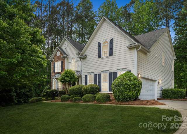 Property at 109 Braxton Gate Ct, Mount Holly, NC 28120, 4 beds, 3.5 baths