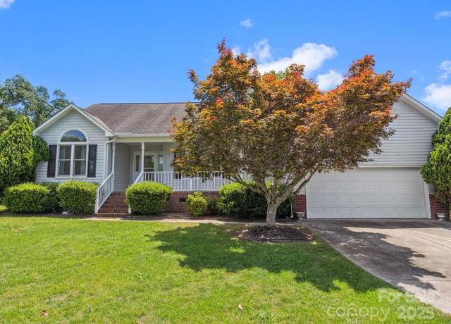 Property at 1028 Swaying Oats Dr, York, SC 29745, 3 beds, 2 baths