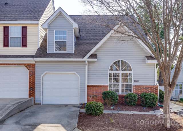 Property at 810 Rock Lake Gln, Fort Mill, SC 29715, 3 beds, 2.5 baths