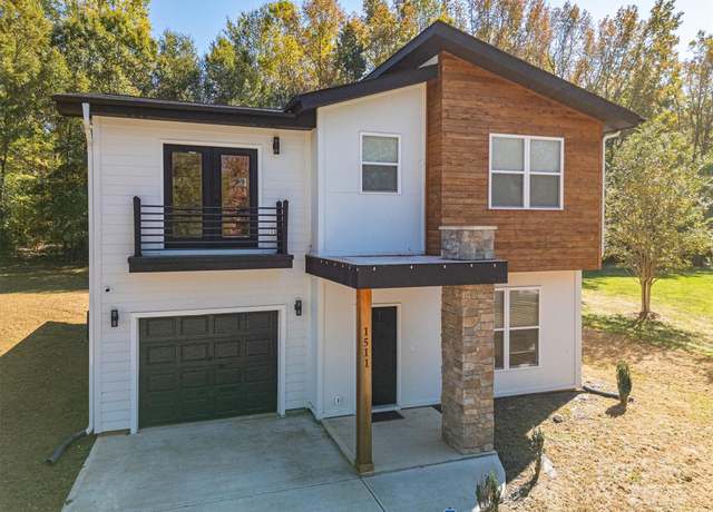 Property at 1511 Farm Rd, Shelby, NC 28152, 3 beds, 2.5 baths