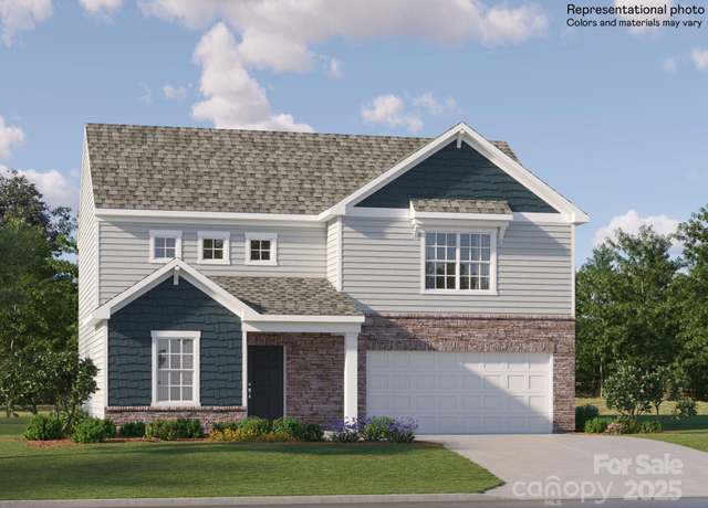 Property at 1202 Blackburn Cir, Edgemoor, SC 29712, 3 beds, 2.5 baths
