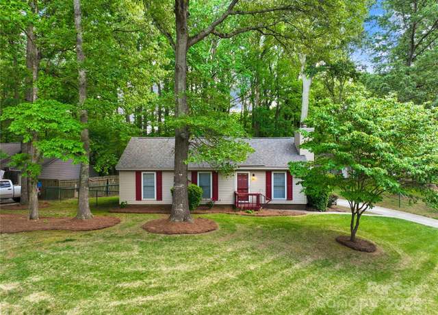 Property at 10200 Cairnsmore Pl, Mint Hill, NC 28227, 3 beds, 1.5 baths