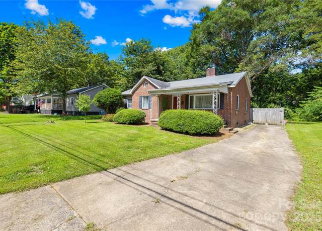 Property at 506 Gold St, Shelby, NC 28150, 3 beds, 1 bath