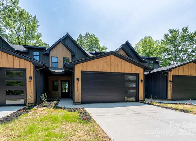 Property at 1524 Enochville Rd, Kannapolis, NC 28081, 3 beds, 3 baths