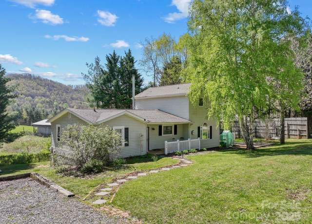 Property at 308 Browntown Rd, Leicester, NC 28748, 4 beds, 2 baths