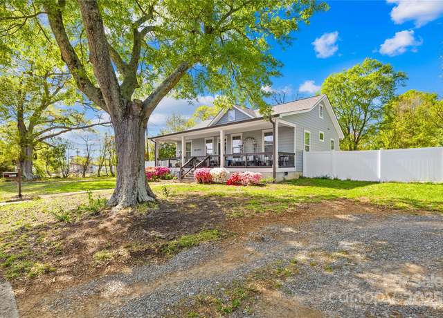 Property at 911 Earl St, Shelby, NC 28150, 3 beds, 2 baths