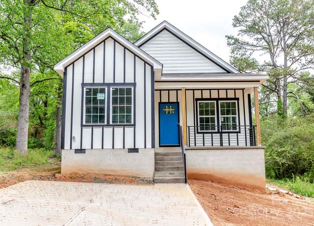 Property at 2350 14th Street Ct NE, Hickory, NC 28601, 3 beds, 2 baths