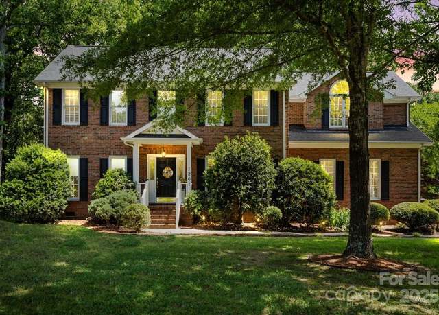 Property at 1261 Hawthorne Dr, Indian Trail, NC 28079, 4 beds, 2.5 baths