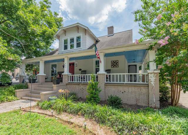 Property at 403 W Center St, Lexington, NC 27292, 4 beds, 2 baths