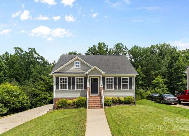 Property at 1527 Meadow Glen Ln, Rock Hill, SC 29730, 3 beds, 2.5 baths