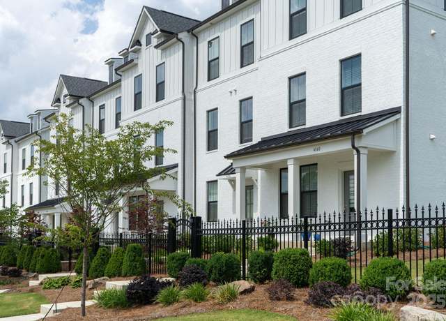 Property at 4148 Alexander View Dr, Charlotte, NC 28226, 4 beds, 3.5 baths