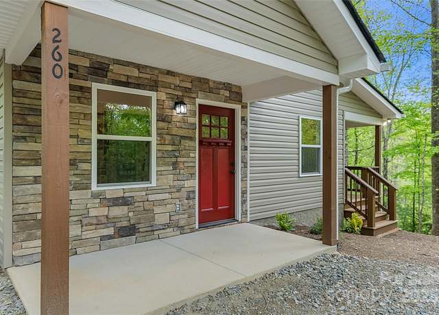 Property at 260 Cotton Top Dr, Brevard, NC 28712, 2 beds, 1 bath
